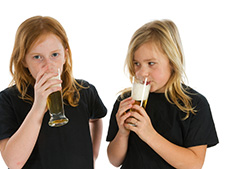 Dzieci piją alkohol