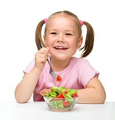 Zdrowo odżywiające się dziecko
