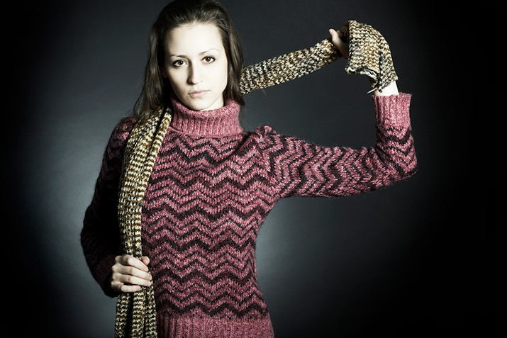 Swetry modelujące sylwetkę