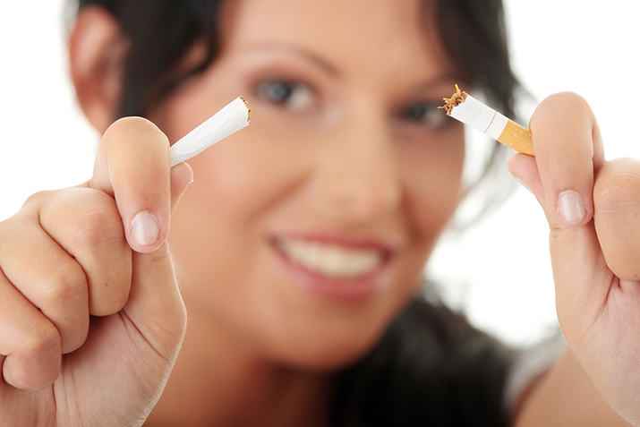 Rzucanie palenia przez kobietę
